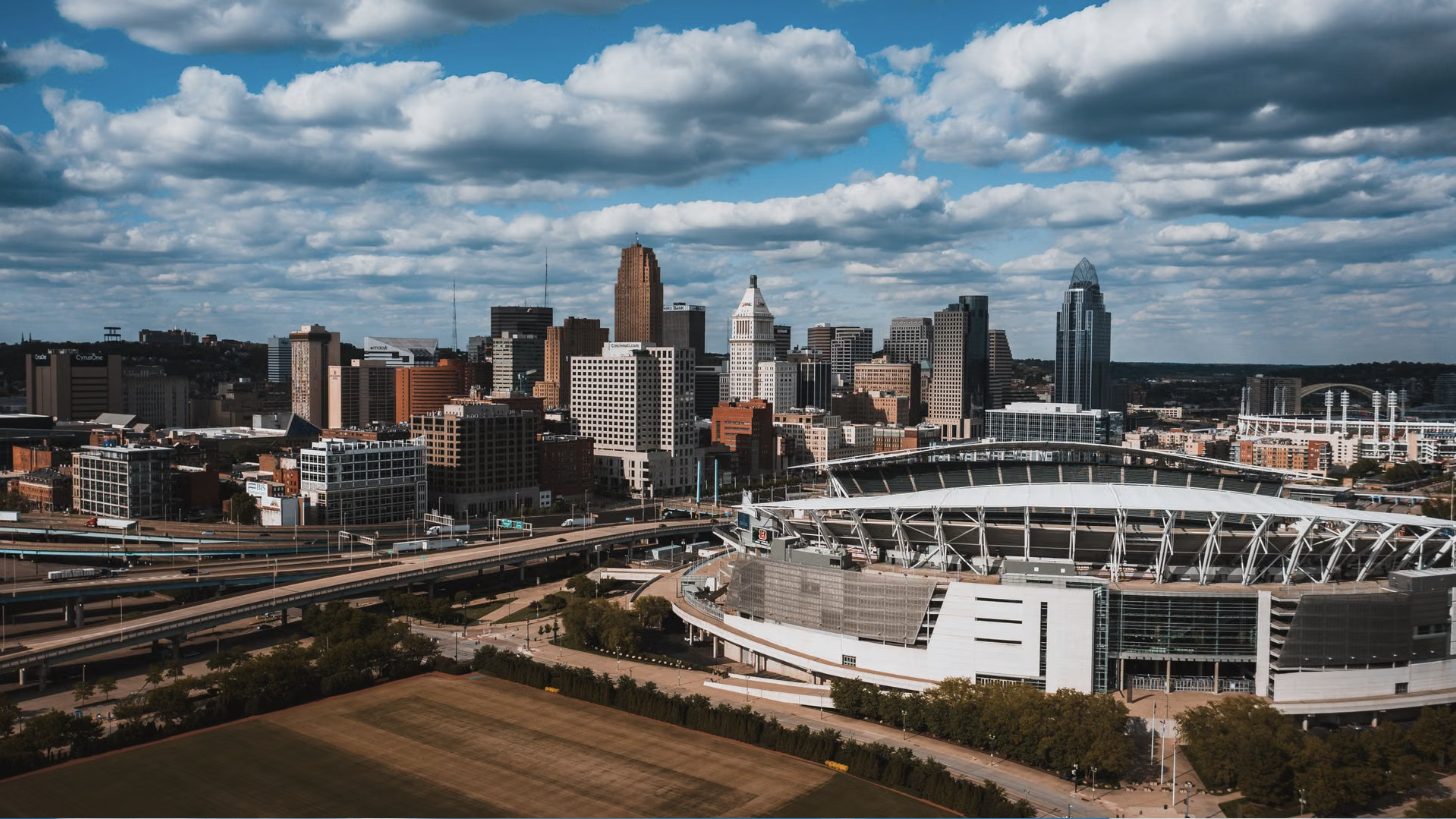 Cincinnati skyline, gateway to the northern Cincinnati suburbs