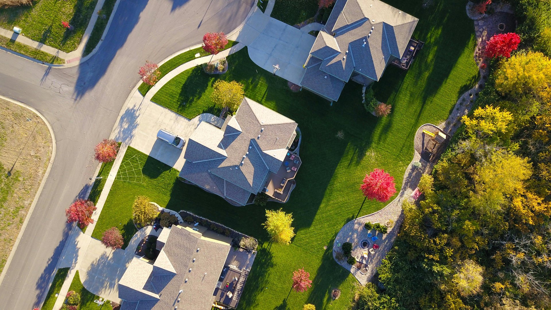 Aerial view of a Greater Cincinnati suburban neighborhood in early fall, where homes sell in fall and winter and year-round, Kristine Green Realtor
